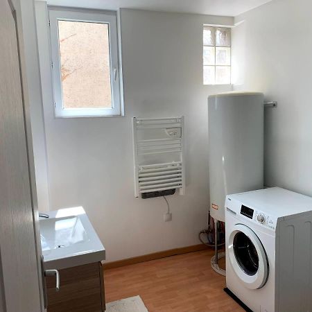 Appartement Cosy A Quelques Minutes Du Centre ชาลงส์-อ็อง-ชองปาญ ภายนอก รูปภาพ